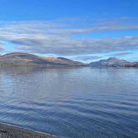 Lomond Castle Penthouse Apartment Luss Bagian luar foto