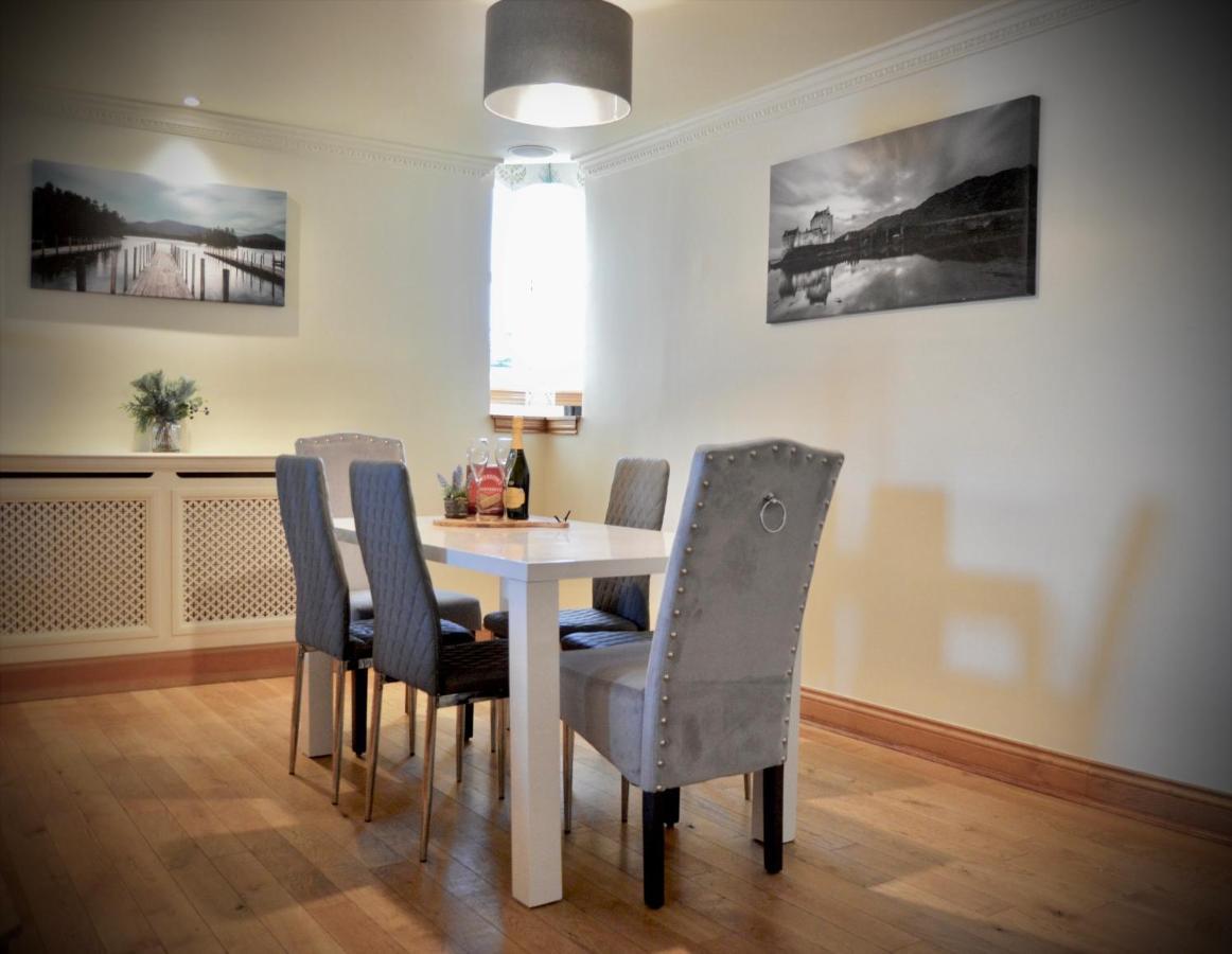 Lomond Castle Penthouse Apartment Luss Bagian luar foto